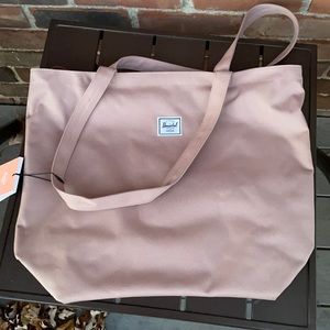 Herschel Tote